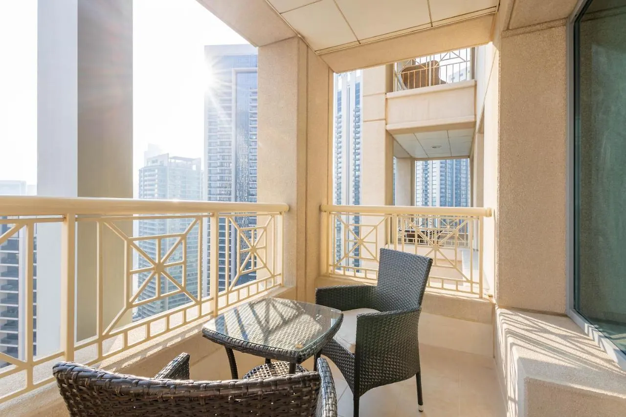 Nasma Luxury Stays - Sleek And Modern Studio Near Burj Khalifa Dubai