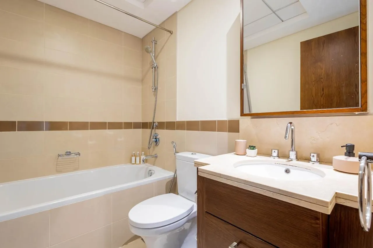 Nasma Luxury Stays - Sleek And Modern Studio Near Burj Khalifa Dubai 0*,  United Arab Emirates