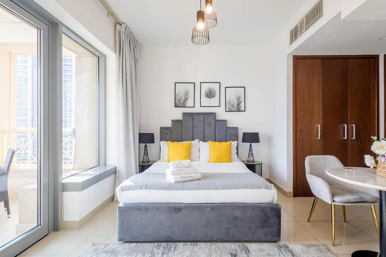 Apartment Nasma Luxury Stays - Sleek And Modern Studio Near Burj Khalifa Dubai United Arab Emirates